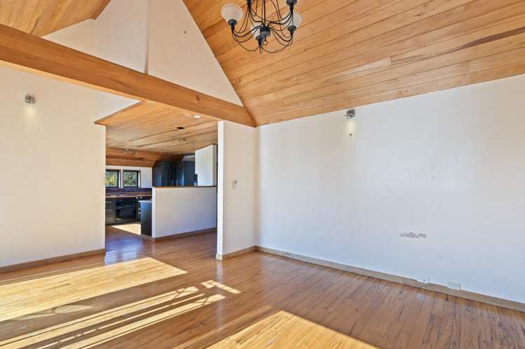 9 Lindaver Grove Merrilands_8