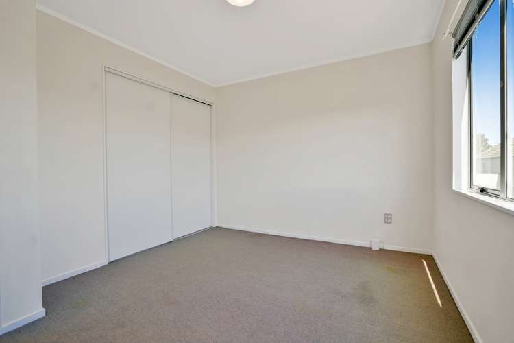 35 Stephen Avenue Henderson_13