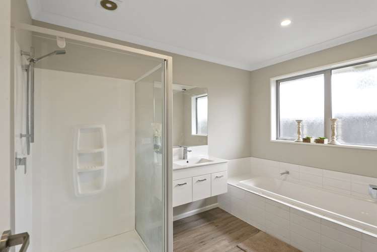 75 Hungerford Drive Rolleston_14