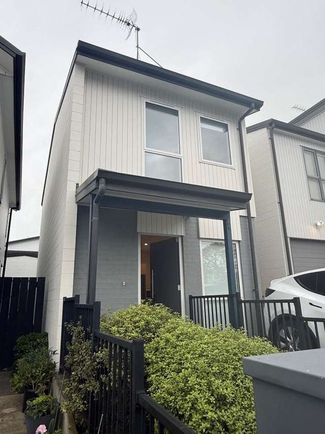Stylish & Modern 2-Bedroom House