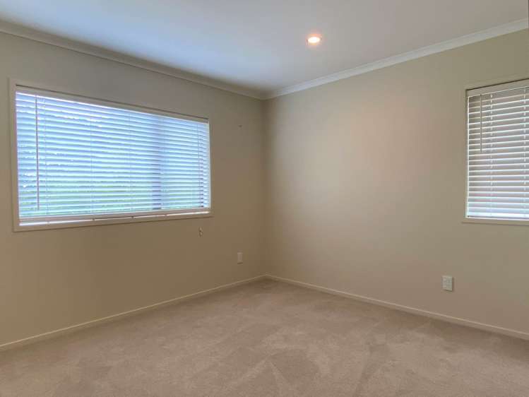 30 Springvale Drive Albany_6