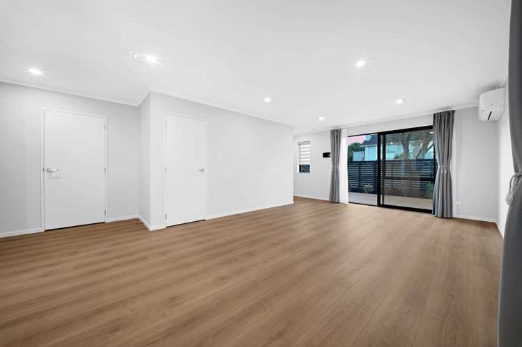 Lot 2/1 Ware Place Pakuranga Heights_25