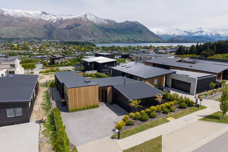 13 Mills Road Wanaka_2