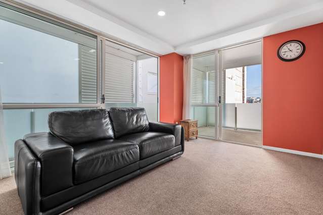 1803/10 Waterloo Quadrant Auckland Central_4