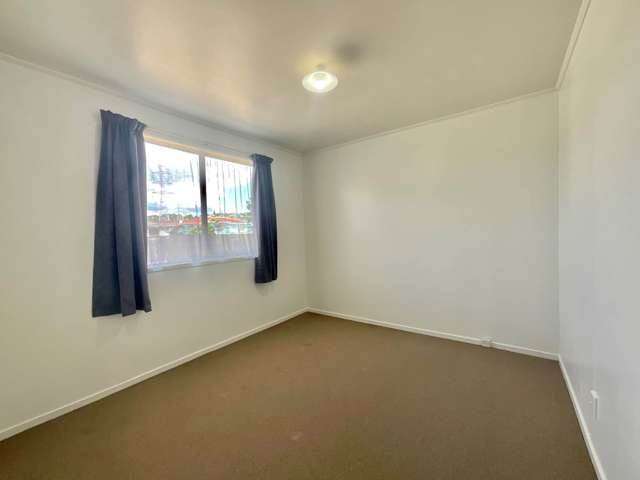 37 Dissmeyer Drive Clover Park_4