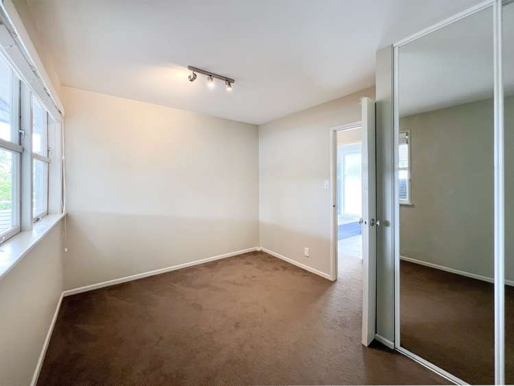 15 Montana Avenue 1618_6