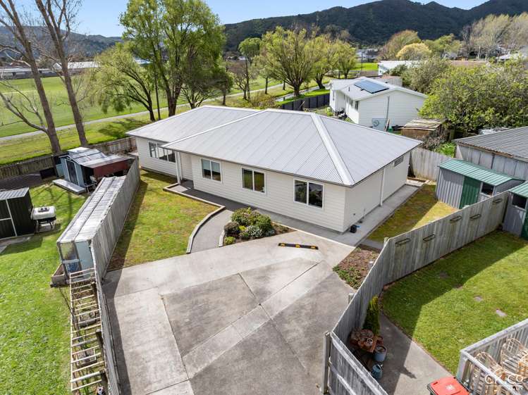 61A Shearer Crescent Naenae_22