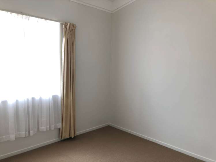 1/8 Wattle Street New Lynn_6