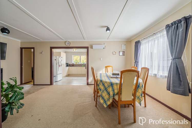 33 Wellington Road Wainuiomata_7