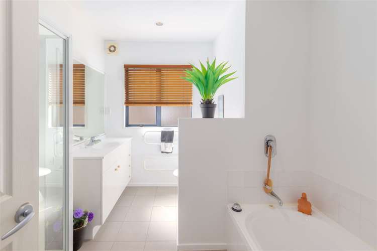 22 Donald Place Saint Albans_14