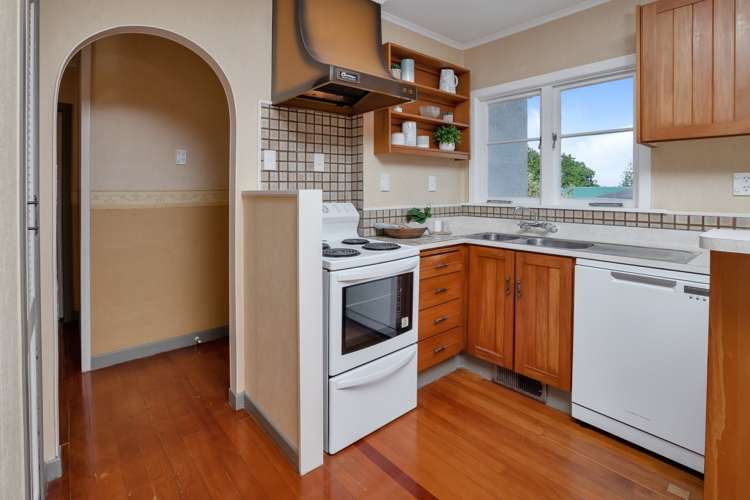 2 Walker Crescent Whau Valley_14