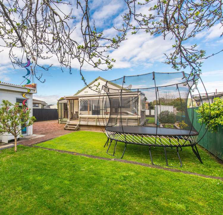 13 Motu Place Mount Wellington_11