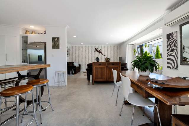 2/144 Oceanbeach Road Mount Maunganui_2