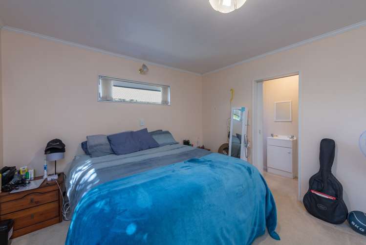 15 Masefield Street Stoke_9