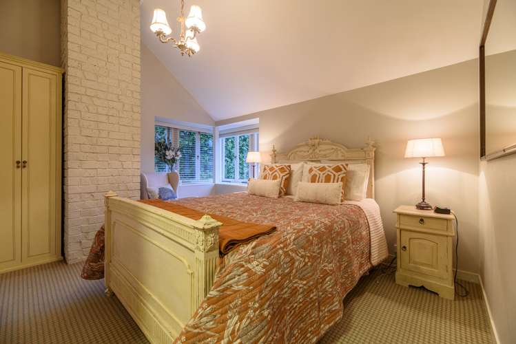 5 Rendcomb Place Hillsborough_11