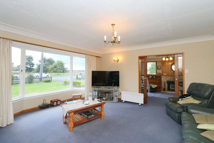 215 Findlay Road Ascot_6