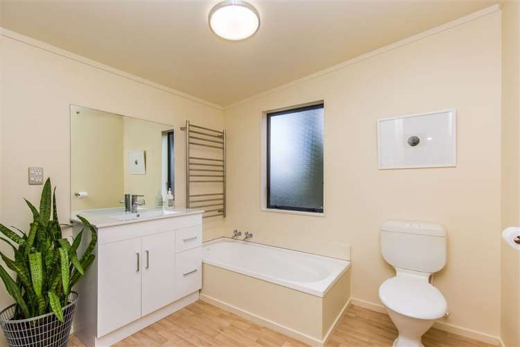 1/30b Verbena Road Birkdale_9