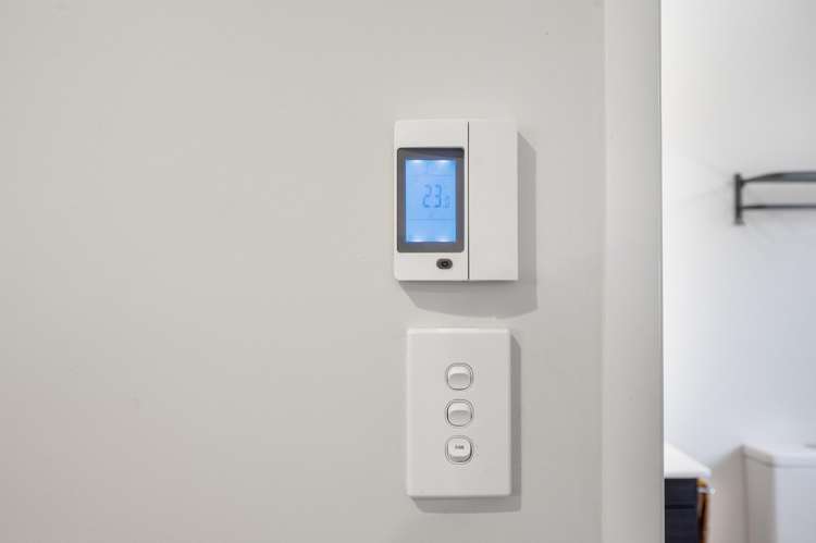 5 Arbuckle Road Frimley_10