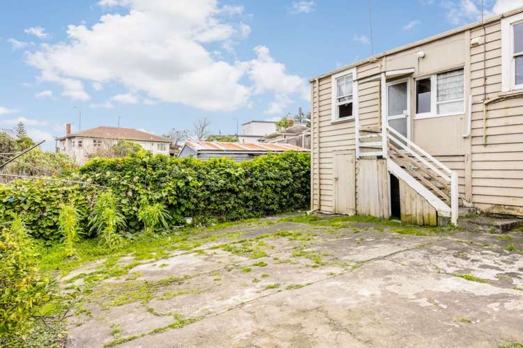 2/11 Ngaio Street_0