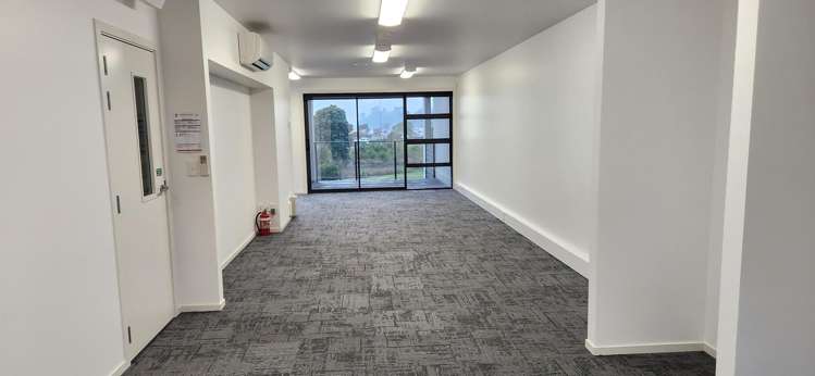 Unit 2, 144 Third Avenue Tauranga_2