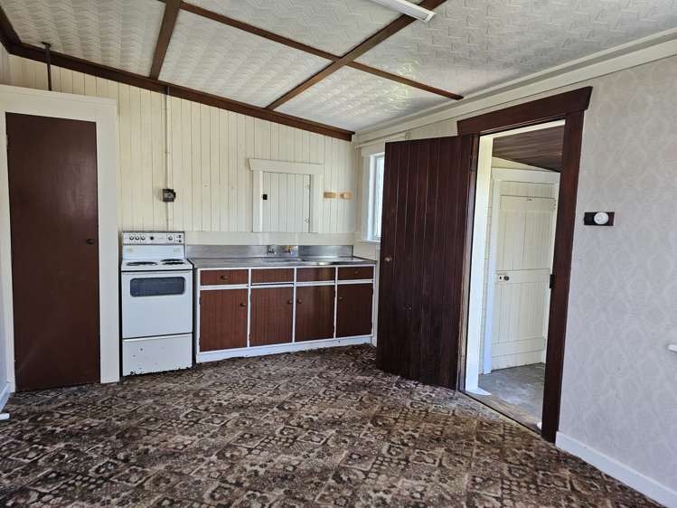 52 Carthew Street Okato_9