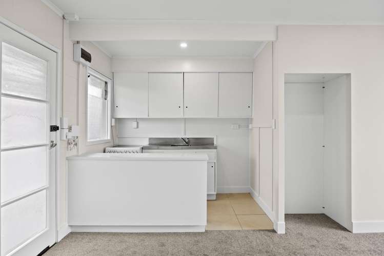 24/32 Blockhouse Bay Road Avondale_8