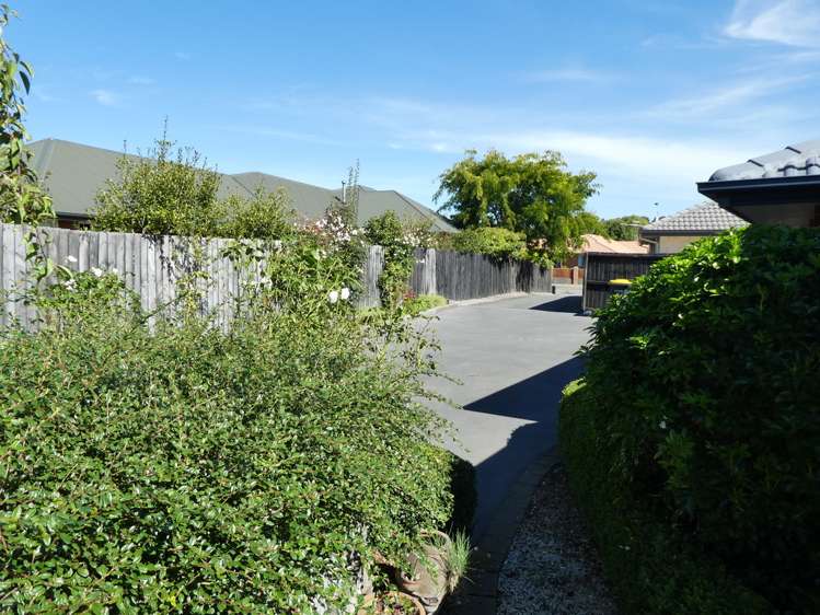 11 John Morel Place Parklands_23