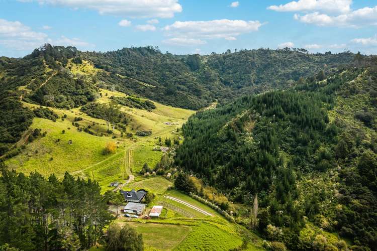 21 Noakes Hill Road Puhoi_39