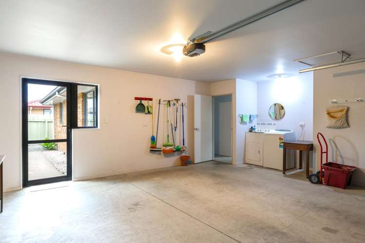 10A Brian Bary Street Redwoodtown_18