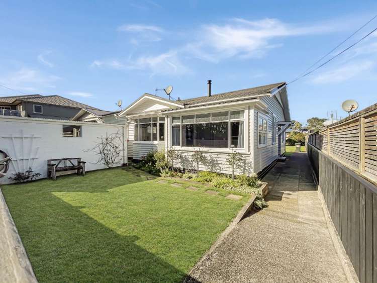 23 Bulkeley Terrace_0