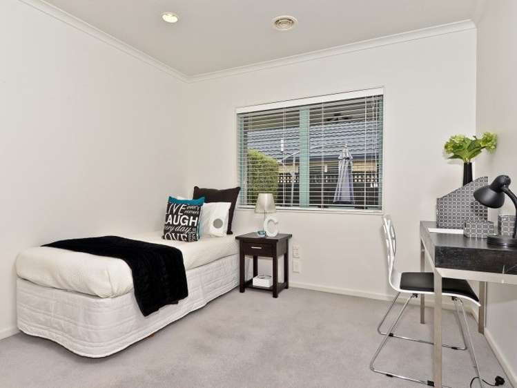 23 Huntington Drive Huntington_15