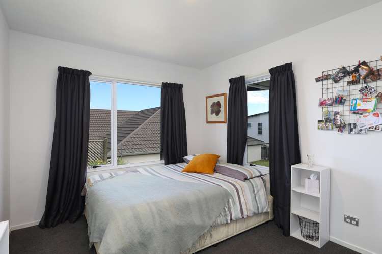 64 Tresillian Avenue Marybank_21