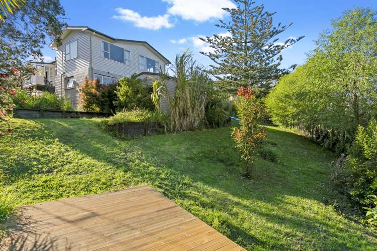 20b Coronation Street Belmont_19