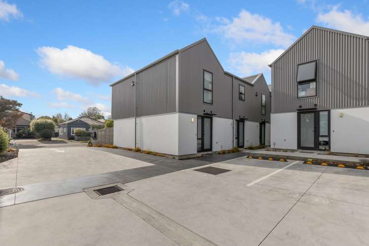 1/32 Frederick Street_0