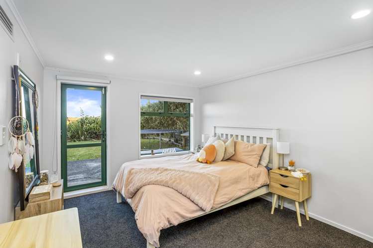 8 Swann Beach Road Stanmore Bay_20