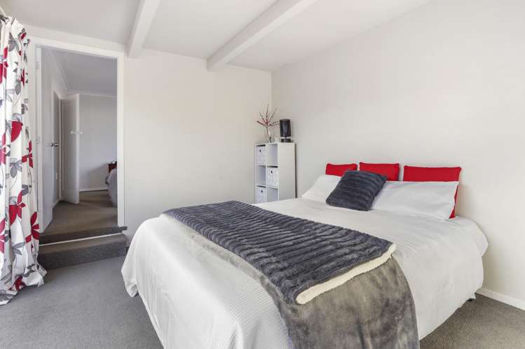 1/28 Neill Street Hornby_16