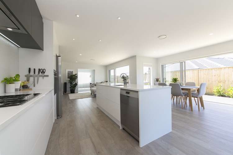 22 Larmer Drive Kumeu_6