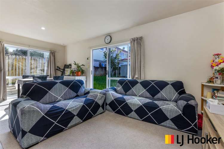 41 Beaumonts Way Manurewa_17