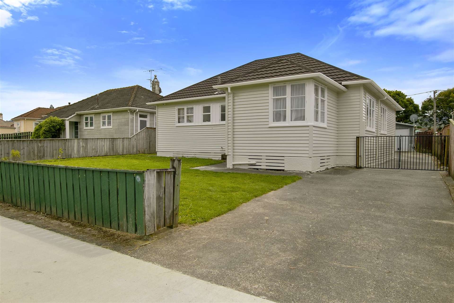 17 Hewer Crescent Naenae_0