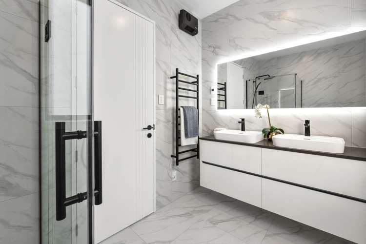 3 Kotuitui Drive Wainui_12