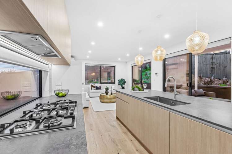 15 Tupa Street Long Bay_7