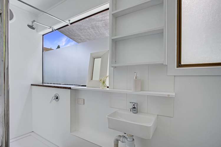 42 Seaview Road Paihia_17