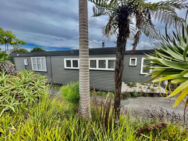 13 Manukau Road Raglan_3