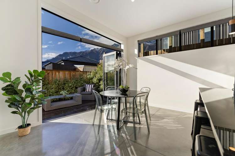 12 Till Street Jacks Point_8