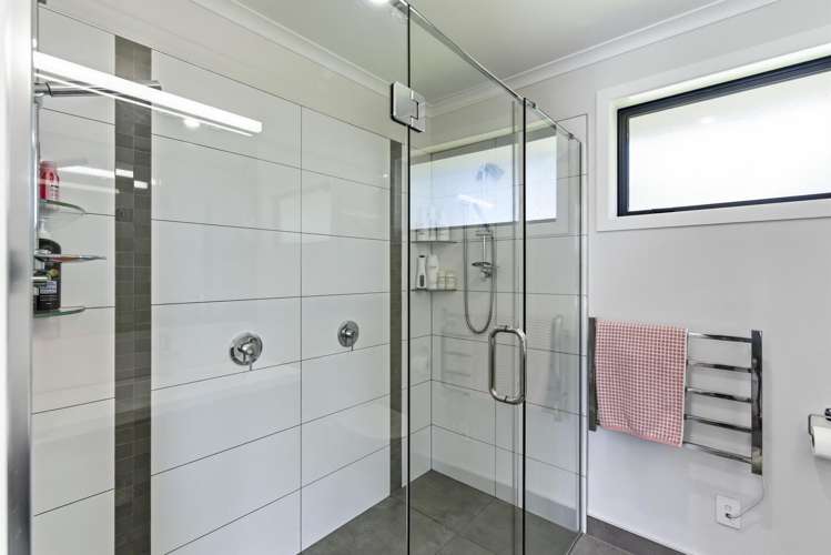 6 Hadfield Road Peka Peka_20