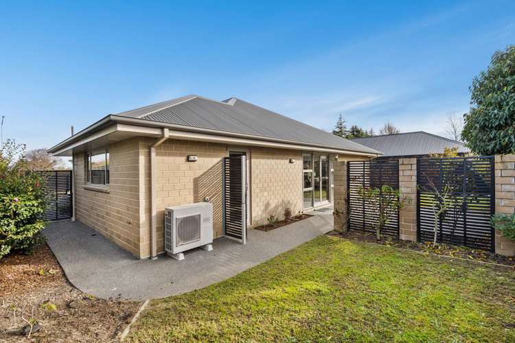 16 Bernice Crescent Yaldhurst_17