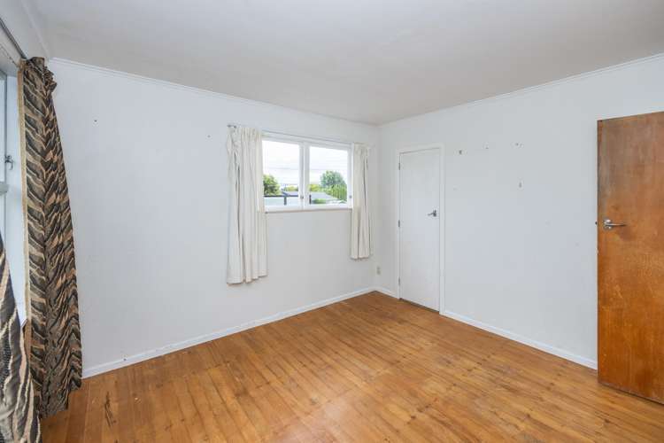 16 Leeds Street Silverdale_19