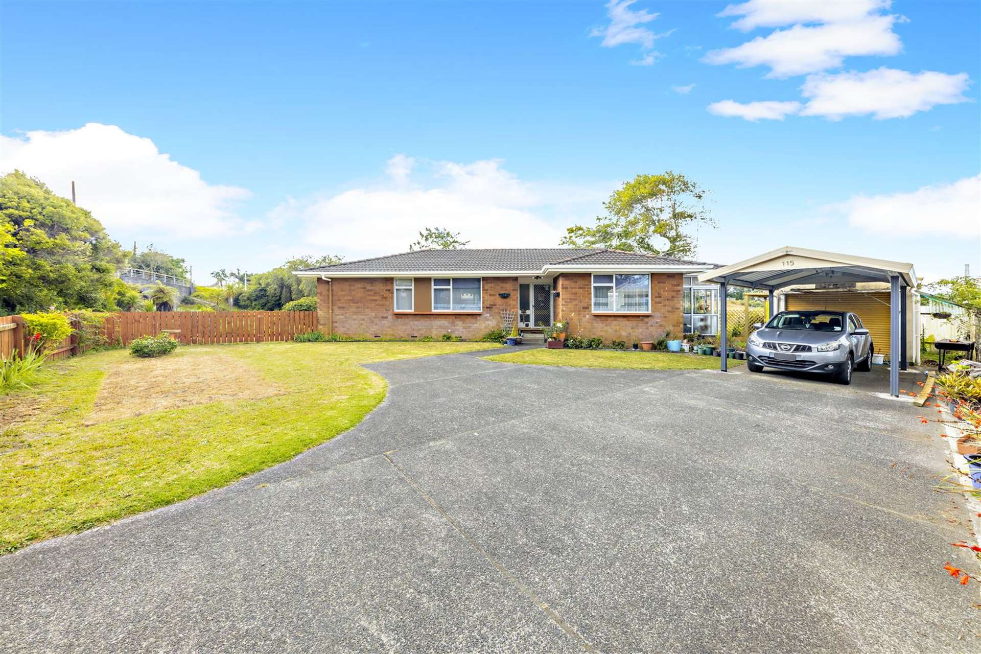 115 Kitchener Road Waiuku_0