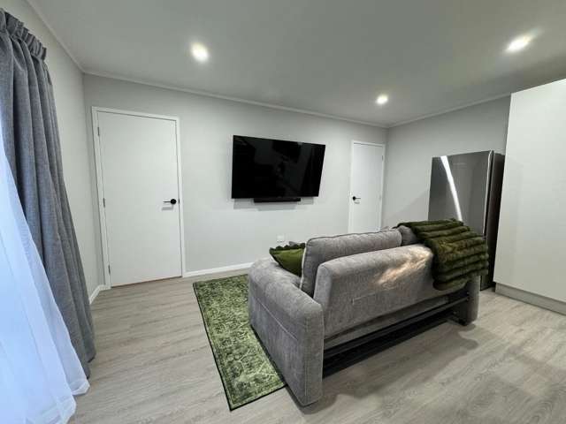 20 (LM) Park Estate Road 2359_1