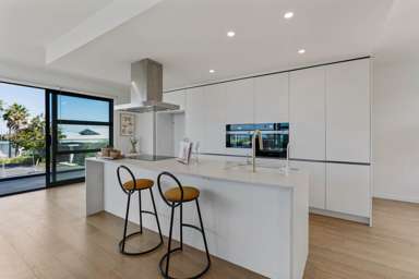 952A East Coast Road_3